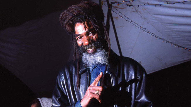 NYC: Three Pairs of Tickets to Don Carlos @ BB Kings!